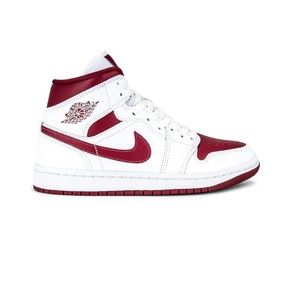 WMNS AIR JORDAN 1 MID
"Reverse Chicago"